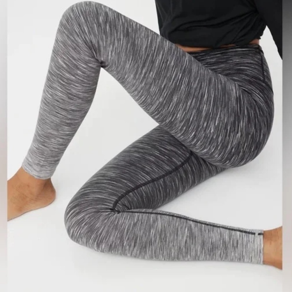 Aerie Chill Play Ombré Women’s Leggings in a Grey Tone Size XXL Workout Wear